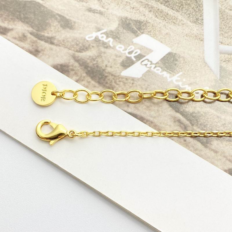 Dior Necklace 05yxh57 (5)