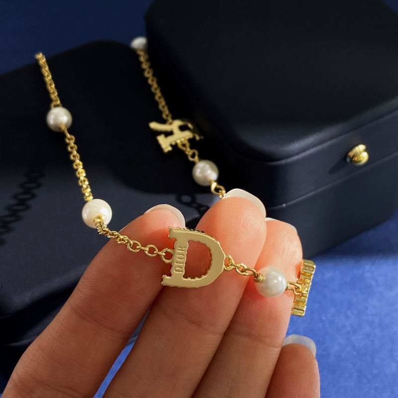 Dior Necklace 05yxh60 (4)