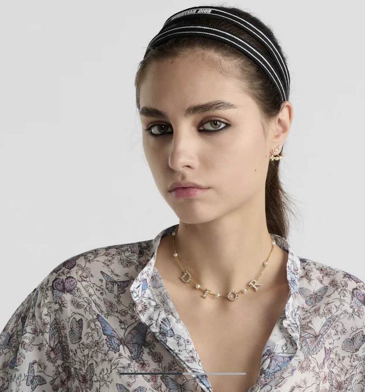 Dior Necklace 05yxh60 (6)