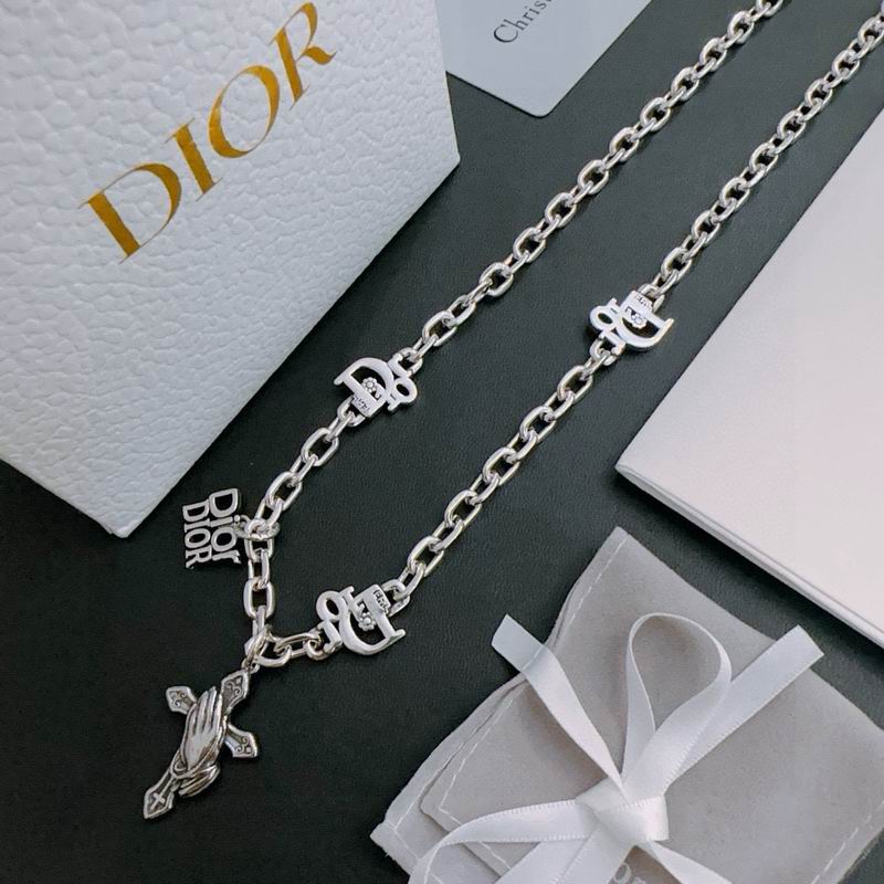 Dior Necklace 05yxh63 (4)