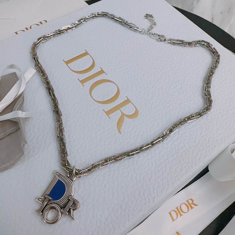 Dior Necklace 05yxh66 (1)