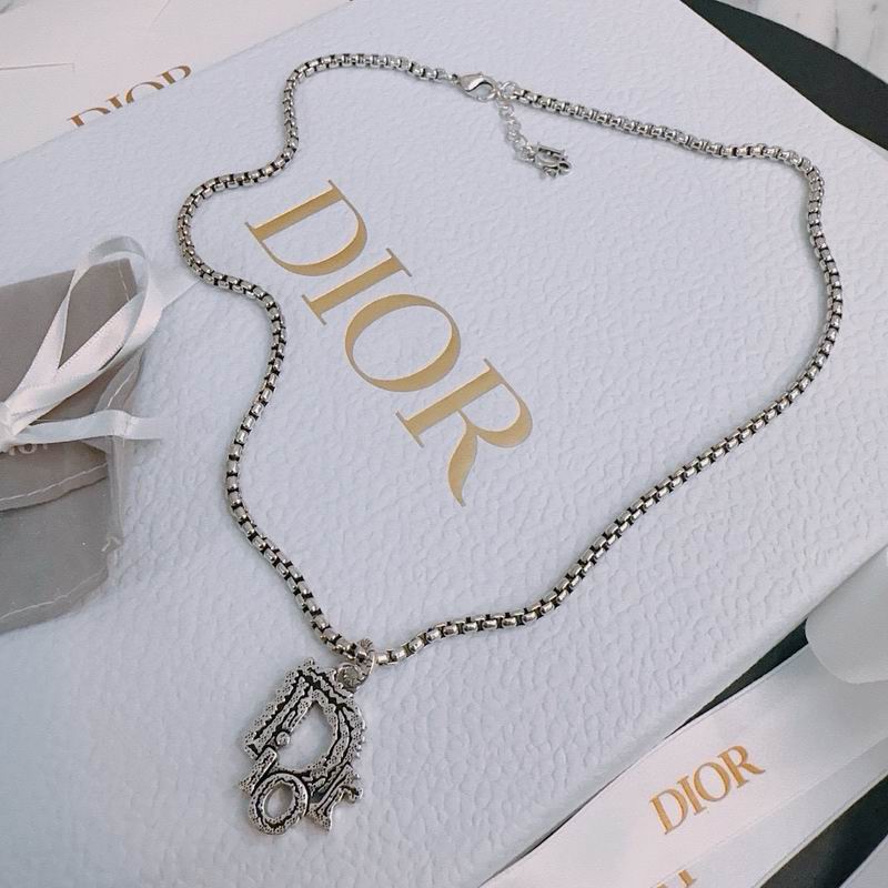 Dior Necklace 05yxh75 (6)
