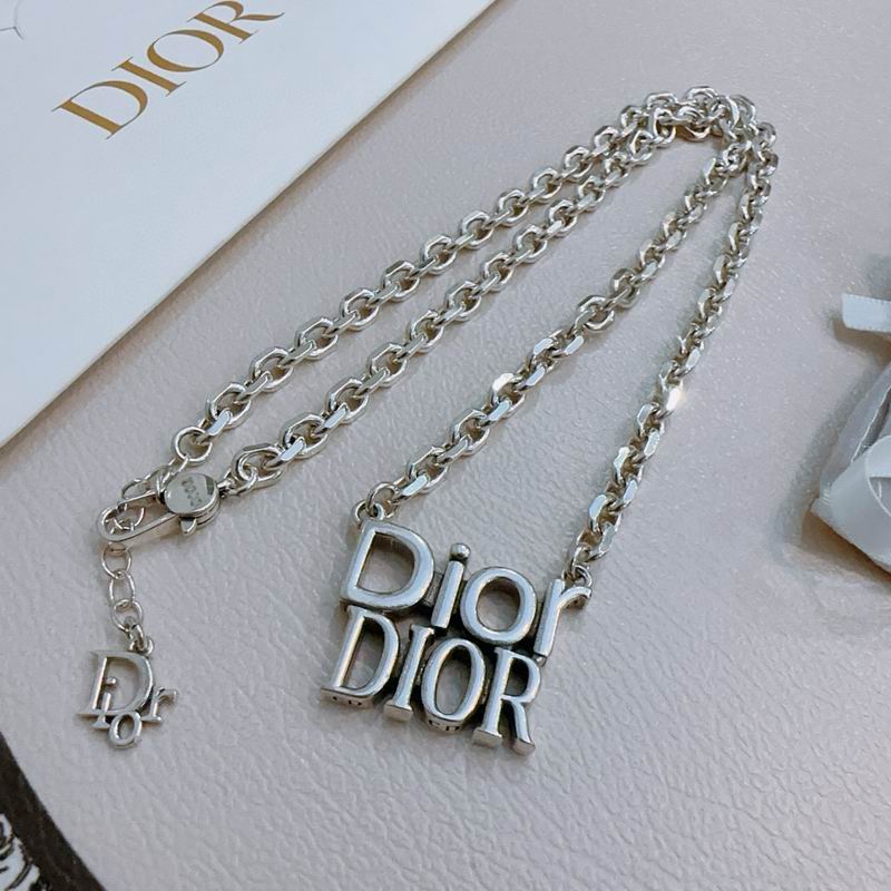 Dior Necklace 05yxh78 (6)