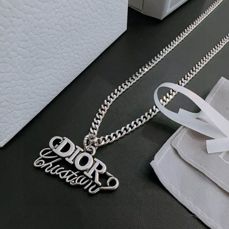 Dior Necklace 05yxh87 (4)