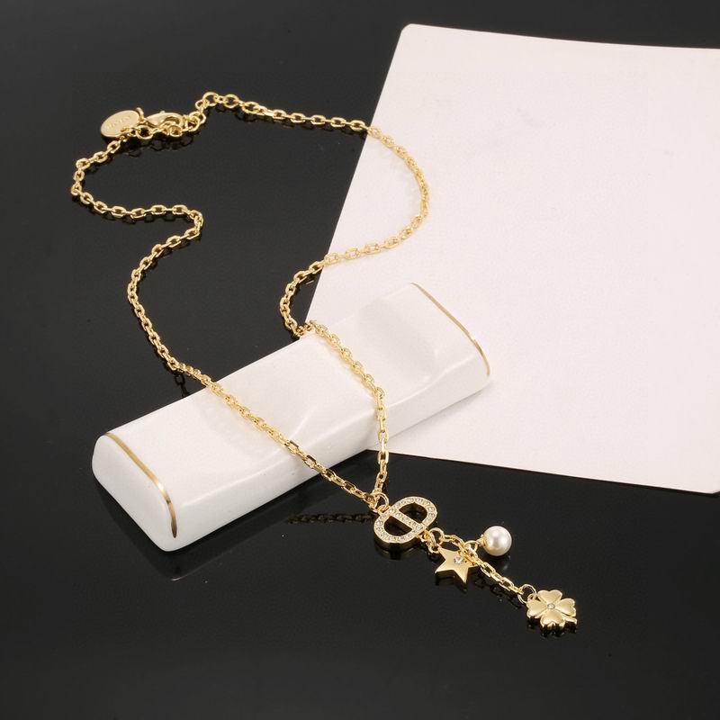 Dior Necklace 05yxh88 (1)