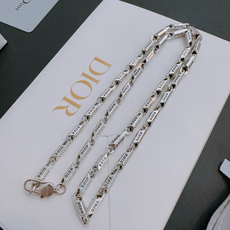 Dior Necklace 06yxh02 (2)