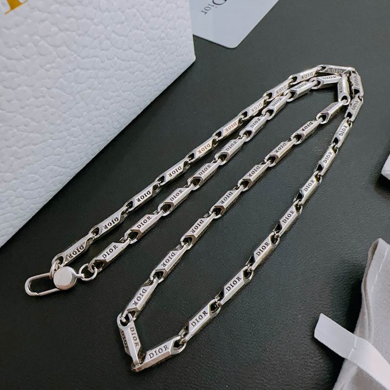 Dior Necklace 06yxh02 (6)