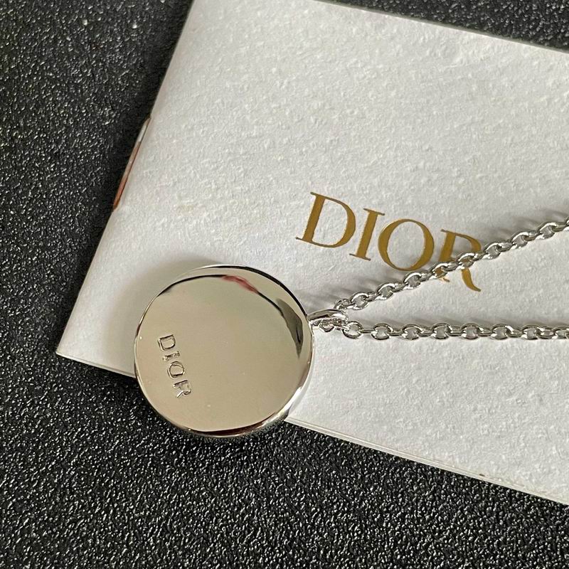 Dior Necklace 06yxh06 (9)