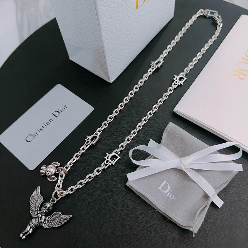Dior Necklace 06yxh09 (2)