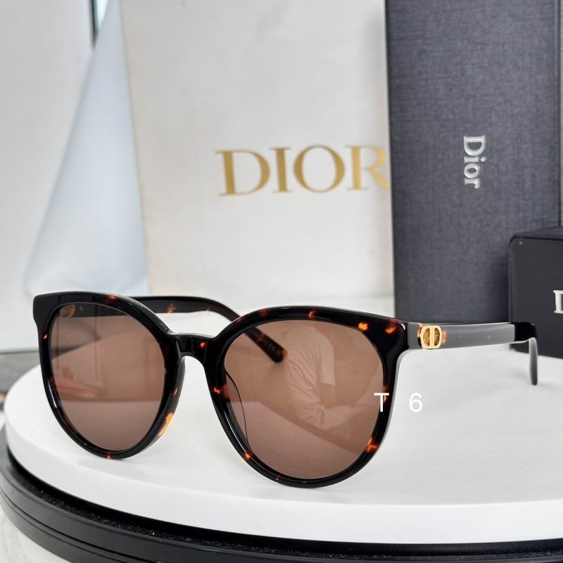 Dior R2F e04