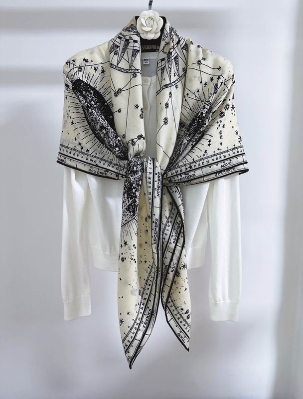 Dior Scarf 135X135cm 70%羊毛 30%真丝 E06 (3)