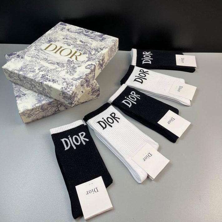 Dior Socks   (2)
