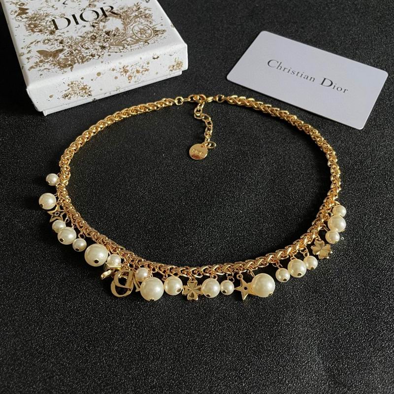 Dior Suits 05yxh02 (3)