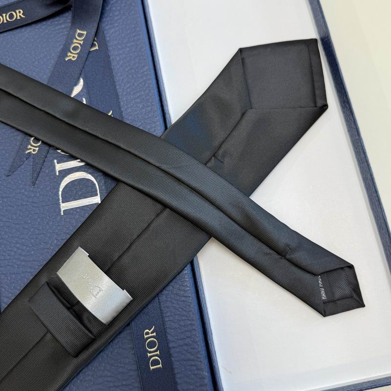 Dior Tie hm (245)