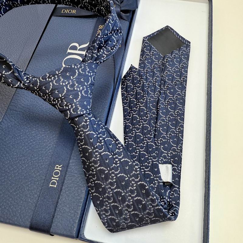 Dior Tie hm (4)