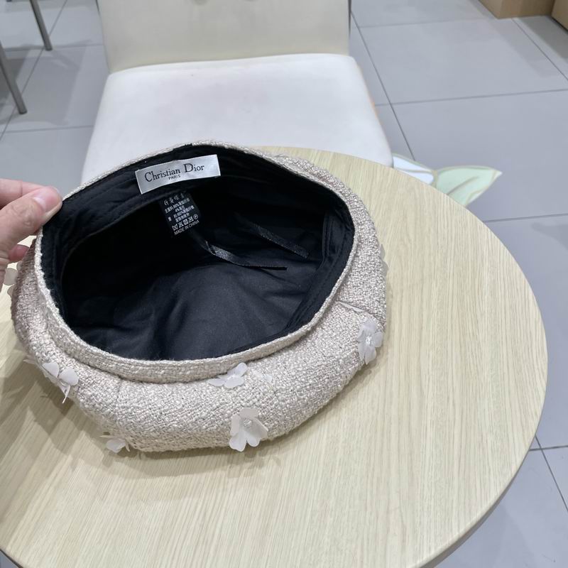 Dior beret (38)