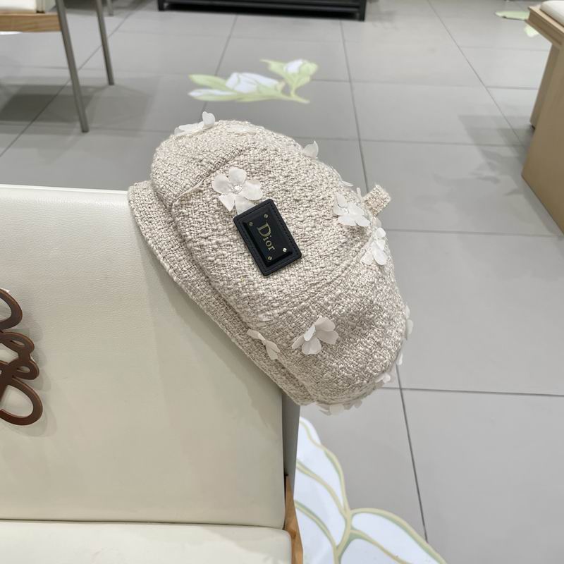Dior beret (41)