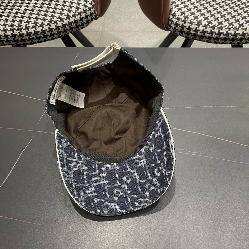 Dior cap (221)