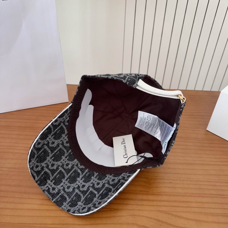 Dior cap dx (2)