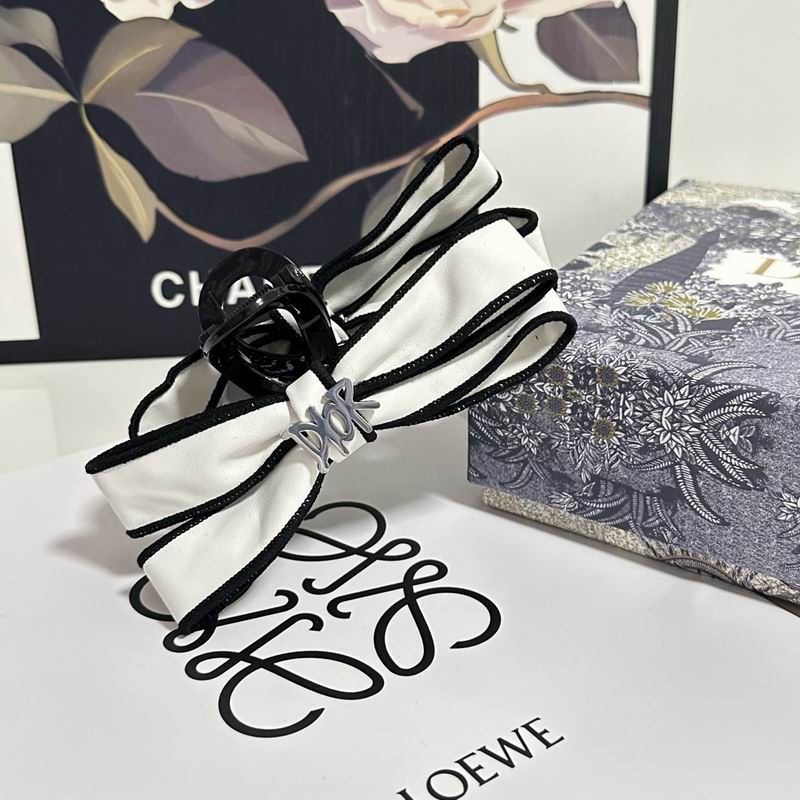 Dior hair grab clip hh (12)