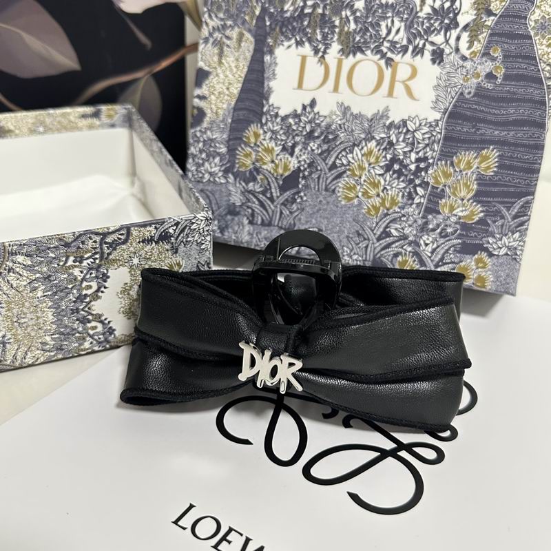 Dior hair grab clip hh (4)