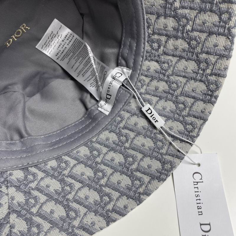 Dior hat dx (11)