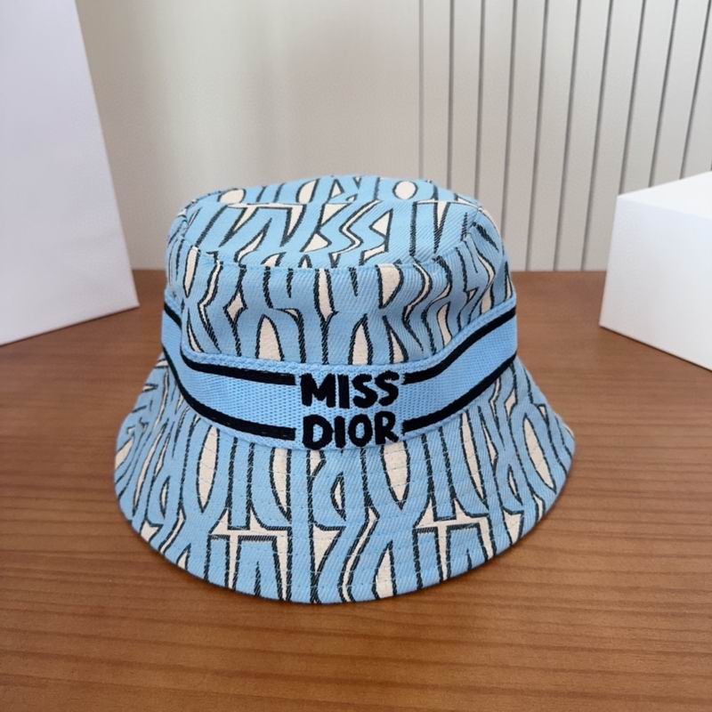 Dior hat dx (110)