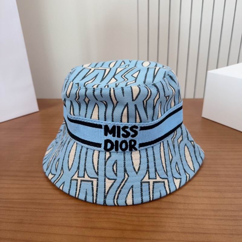 Dior hat dx (115)