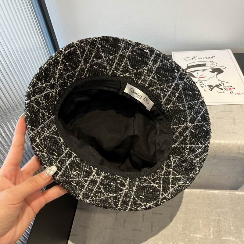 Dior hat dx (1167)