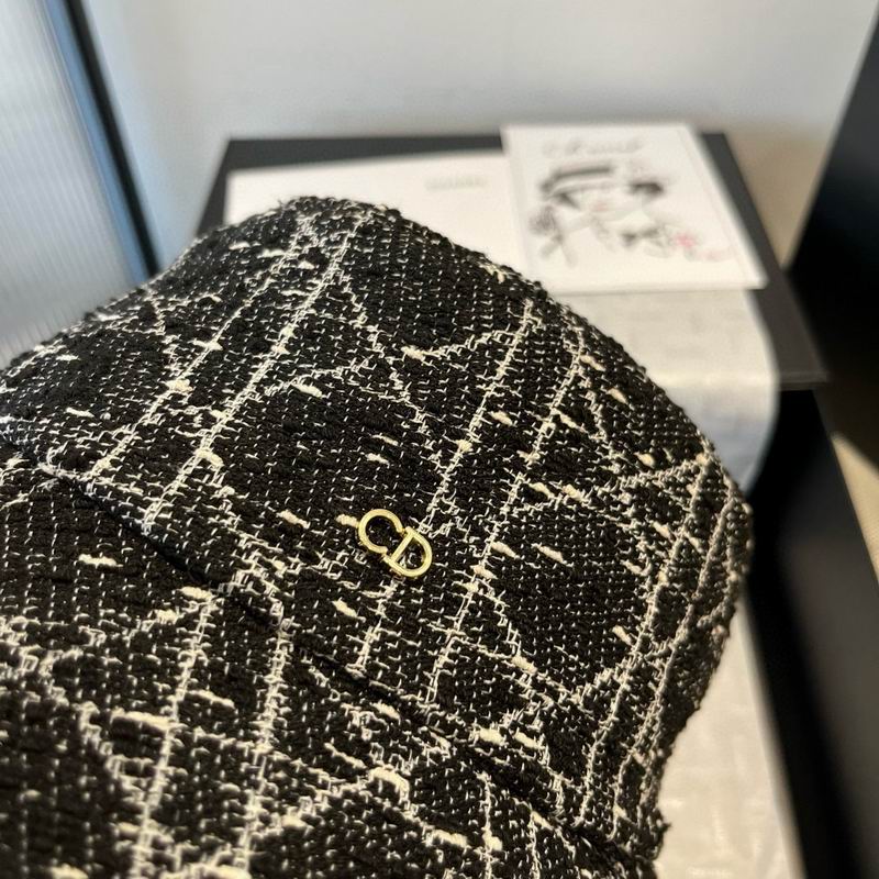 Dior hat dx (1169)