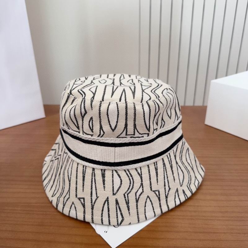 Dior hat dx (121)