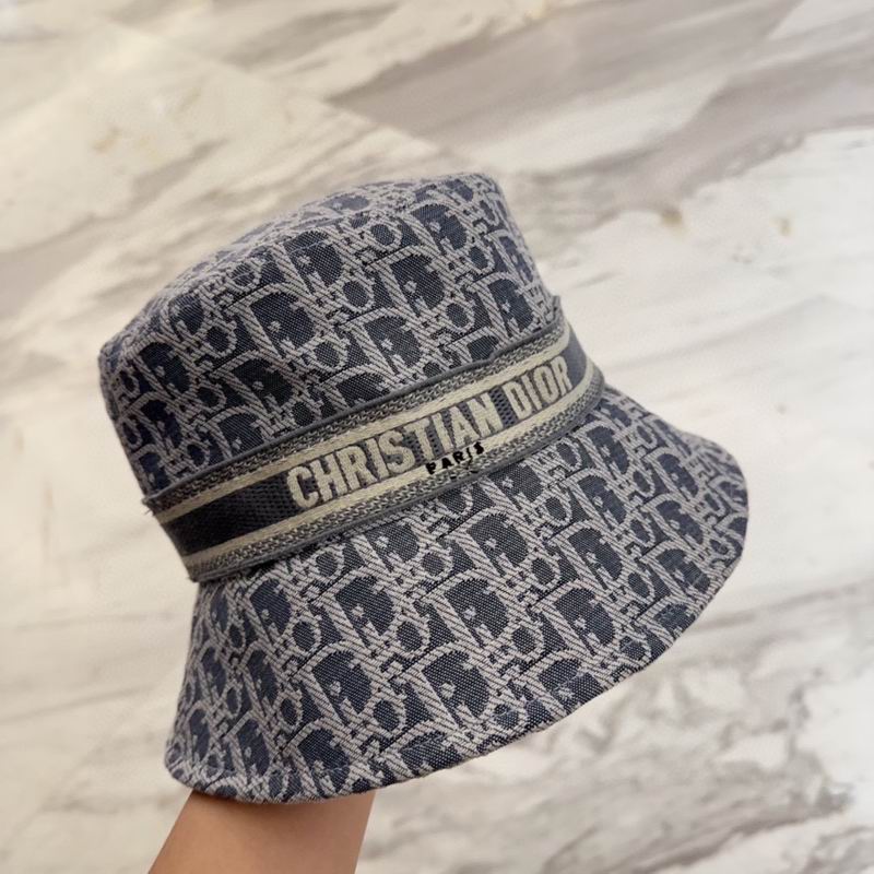 Dior hat dx (145)
