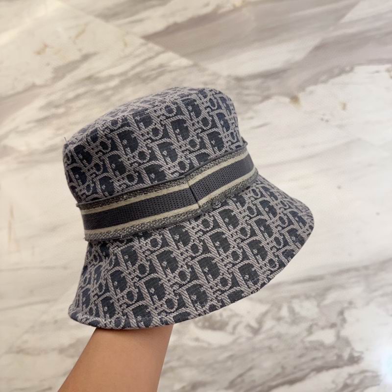 Dior hat dx (150)