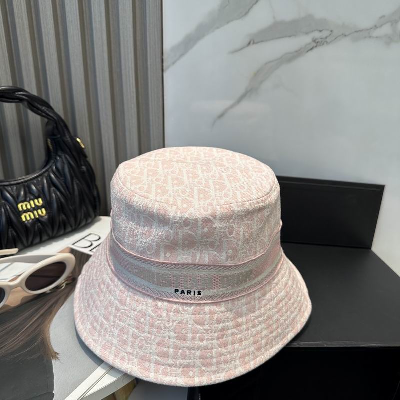 Dior hat dx (1793)