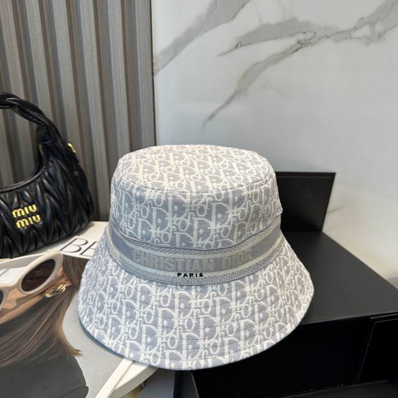 Dior hat dx (1801)