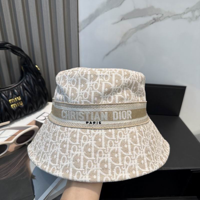 Dior hat dx (1814)