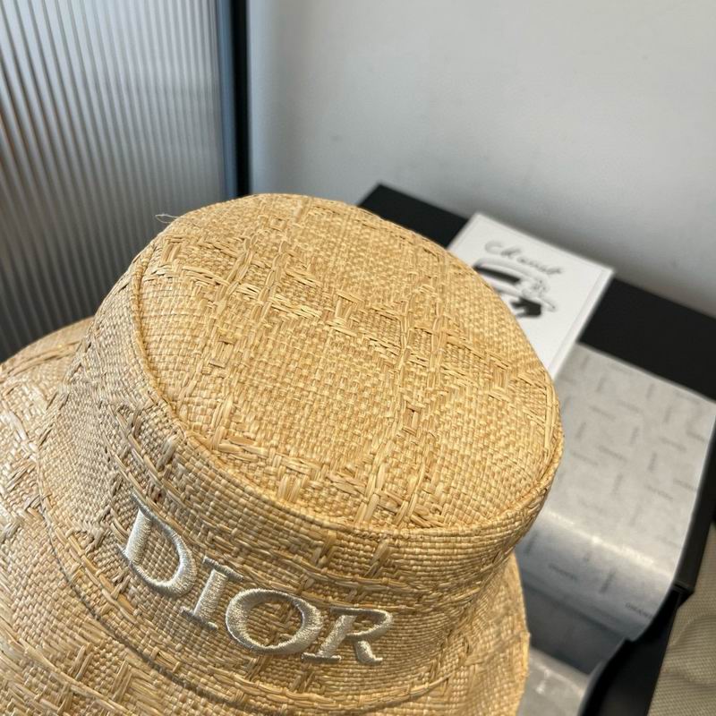 Dior hat dx (353)