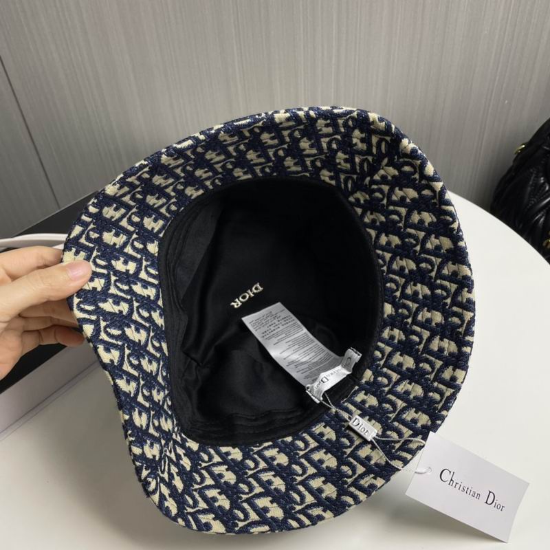 Dior hat dx (41)