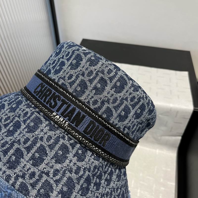 Dior hat dx (440)
