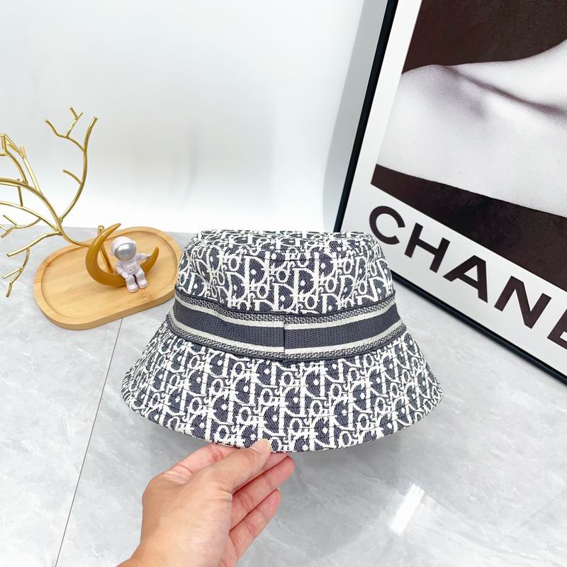 Dior hat dx (48)