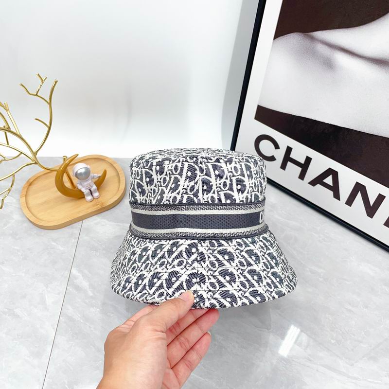 Dior hat dx (49)