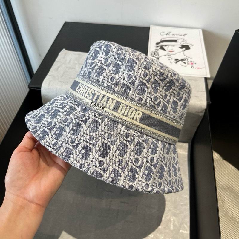 Dior hat dx (97)