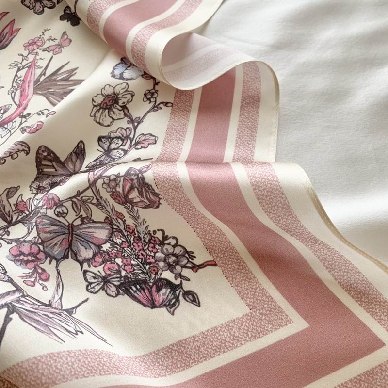 Dior silk scarf 50X50cm E (16)