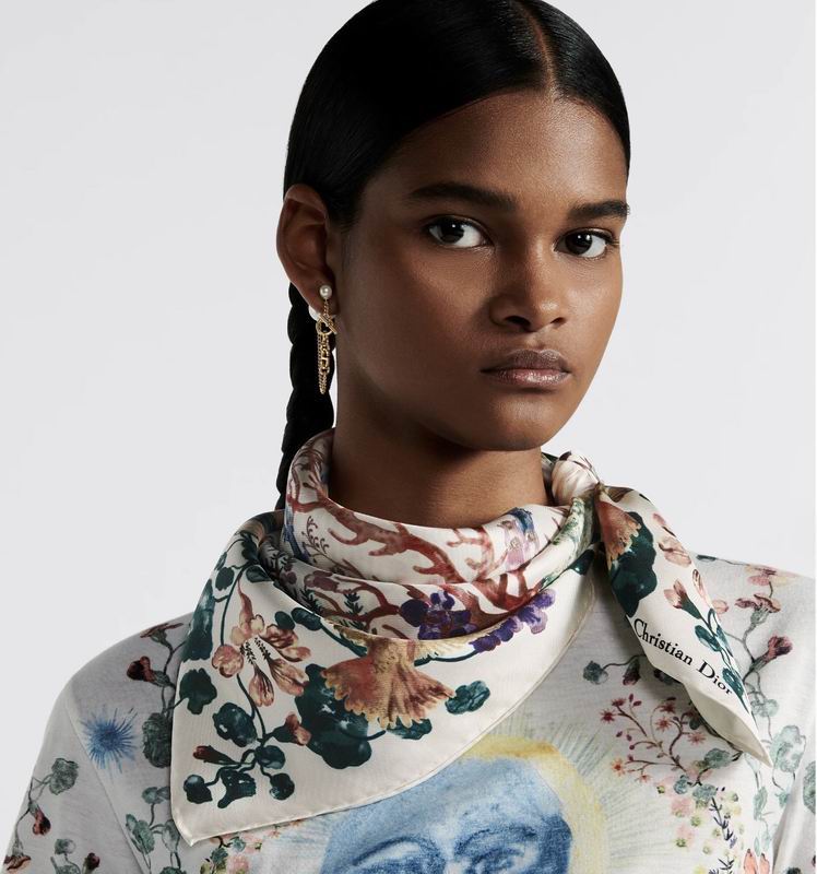 Dior silk scarf 90X90cm  E (18)