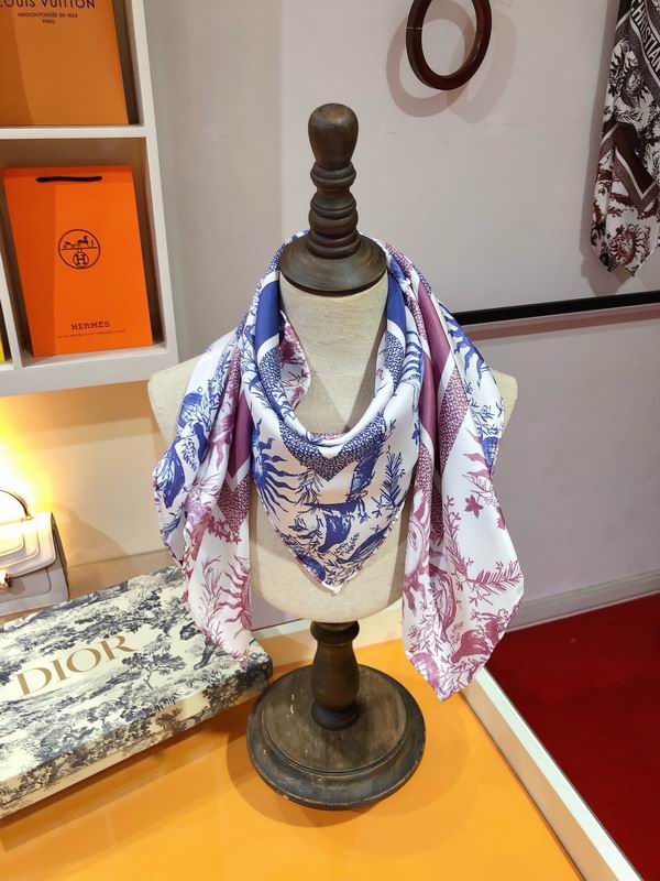 Dior silk scarf 90X90cm E (11)