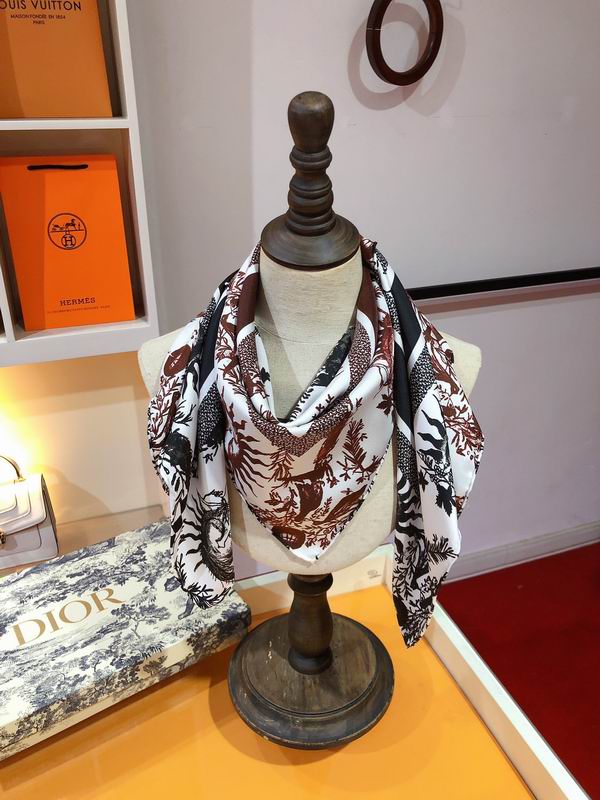 Dior silk scarf 90X90cm E (2)