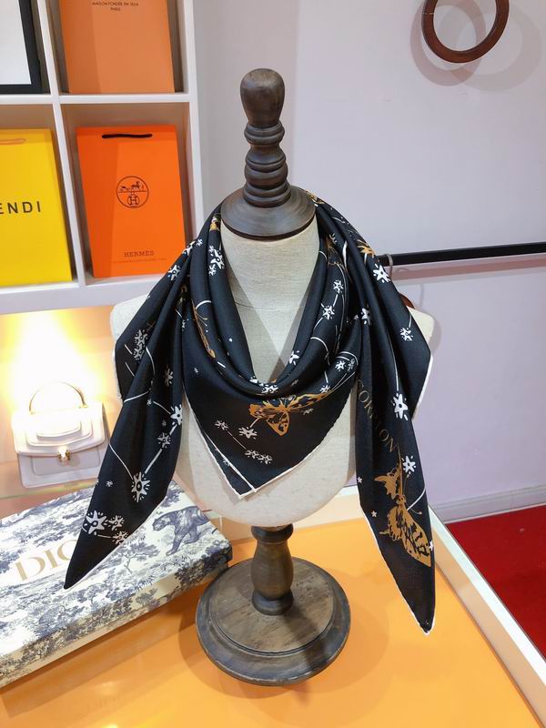 Dior silk scarf 90X90cm E (7)
