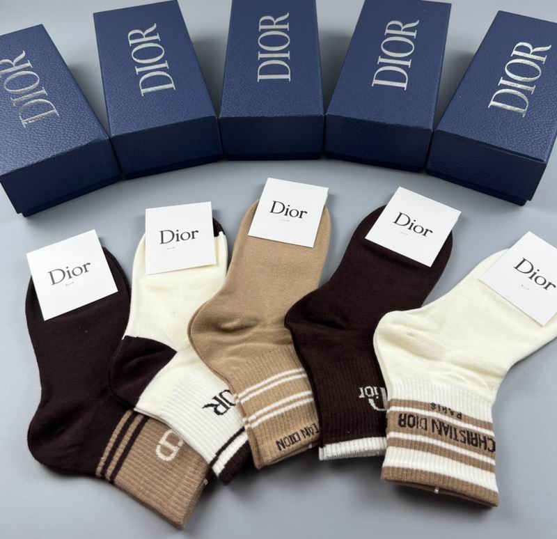 Dior socks (1)