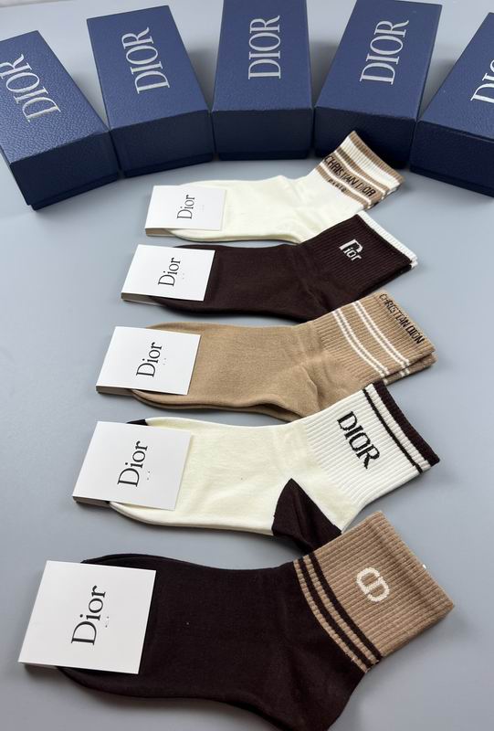 Dior socks (2)