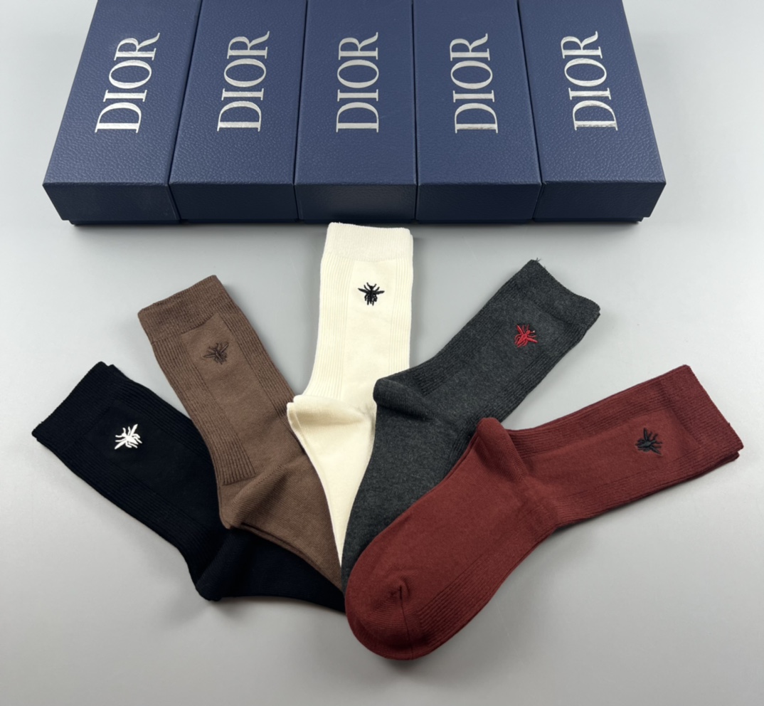 Dior socks (2)